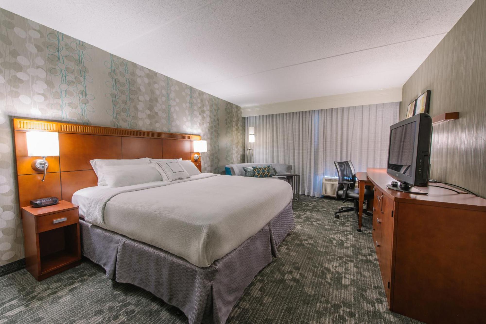 Courtyard By Marriott Nashua Otel Dış mekan fotoğraf