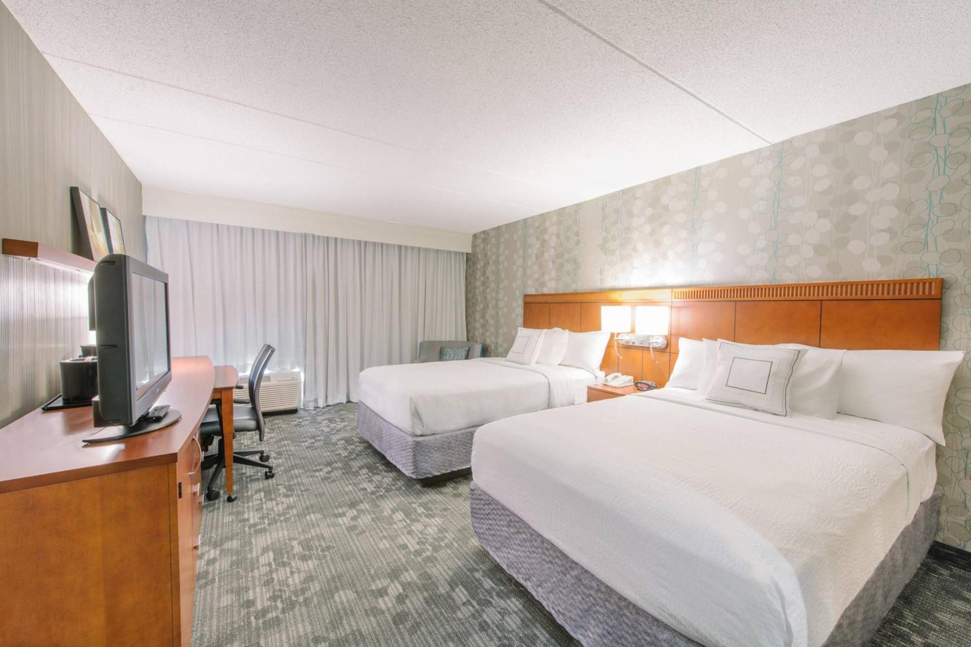 Courtyard By Marriott Nashua Otel Dış mekan fotoğraf
