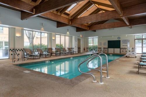 Courtyard By Marriott Nashua Otel Dış mekan fotoğraf